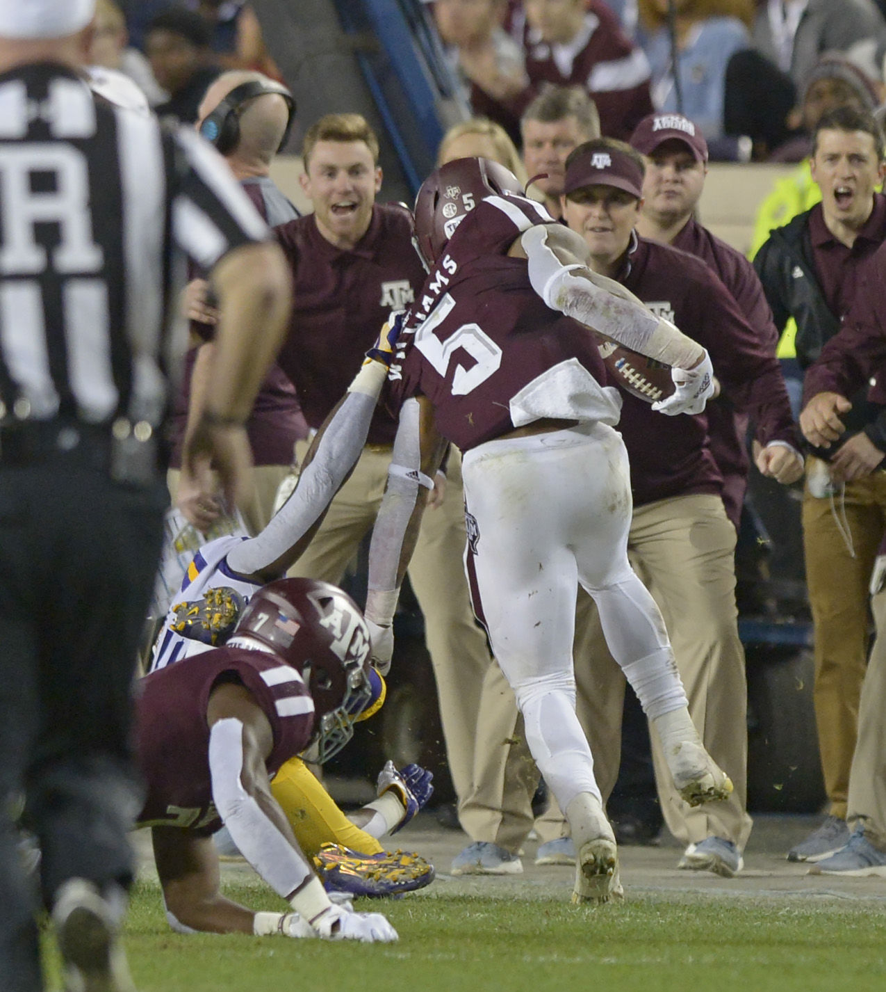 lsutexasamfootball.112518_HS_989
